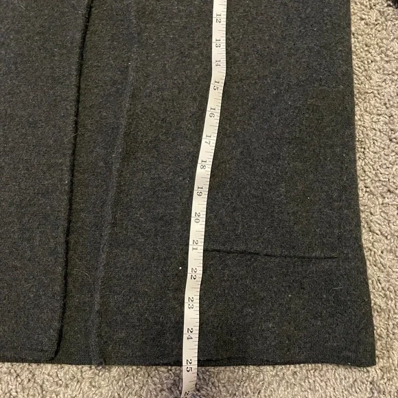 Women's Dark Gray Merino Wool Quarter Sleeve Jacket - Picture 6 of 8